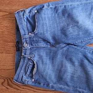 Banana Republic Skinny Cropped Distressed Hem/Split Denim Jeans - Size 27